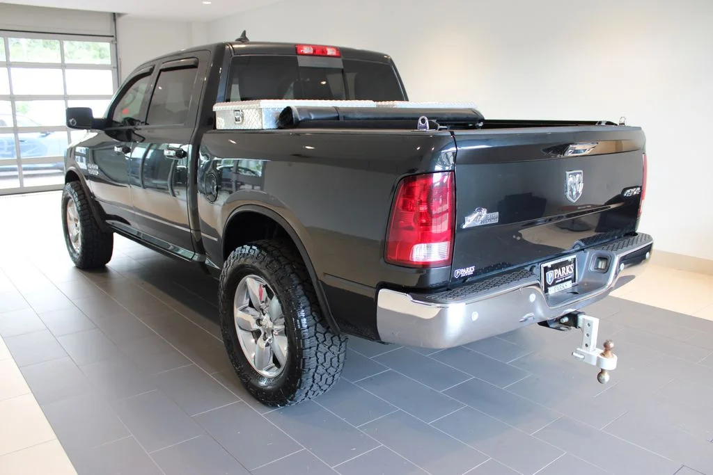 Used 2016 Brilliant Black Crystal Pearlcoat Ram Big Horn image 31
