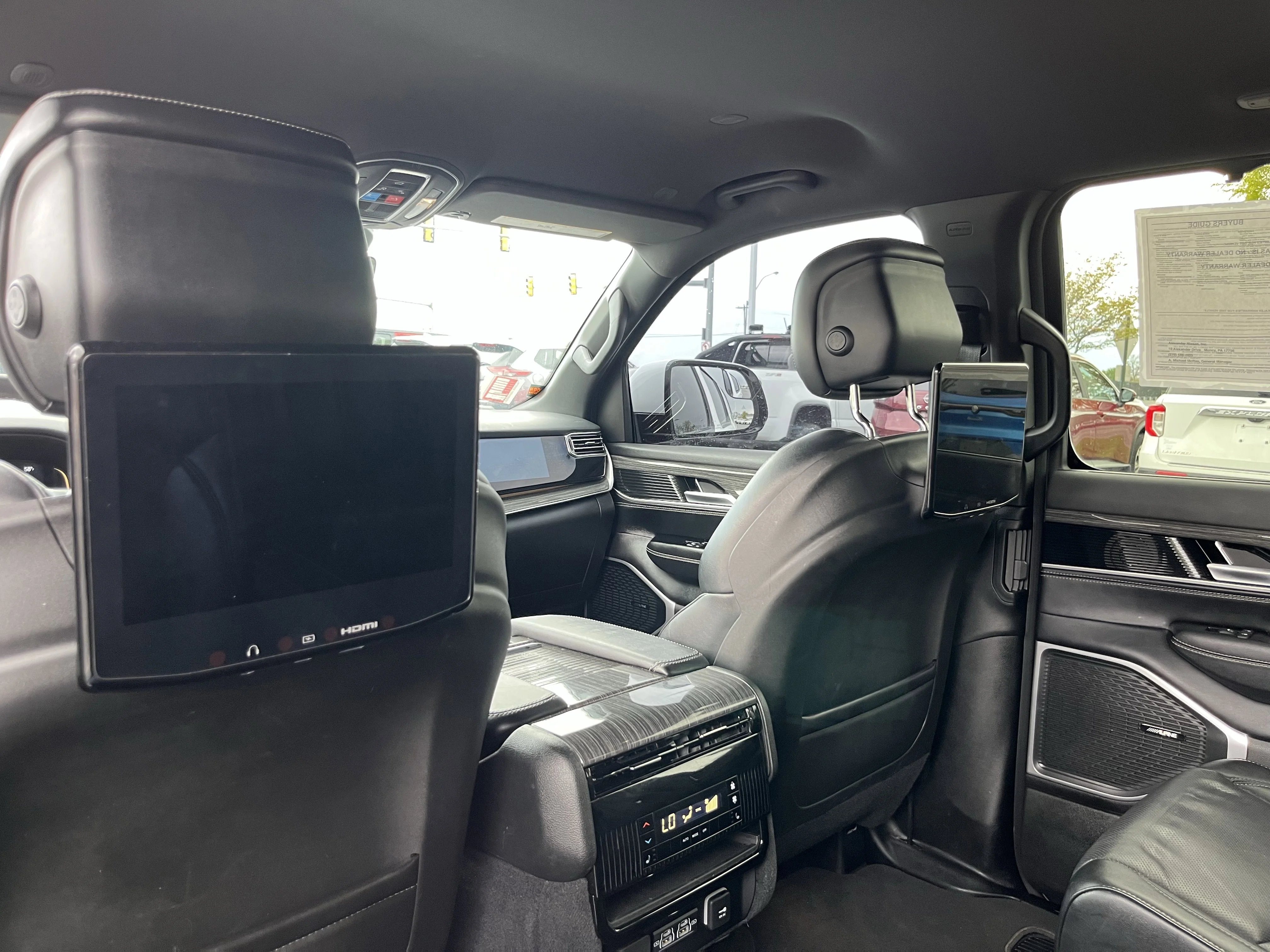 Used 2022 Bright White Clearcoat Jeep Series III image 21