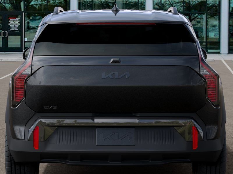 New 2027  Kia  image 13