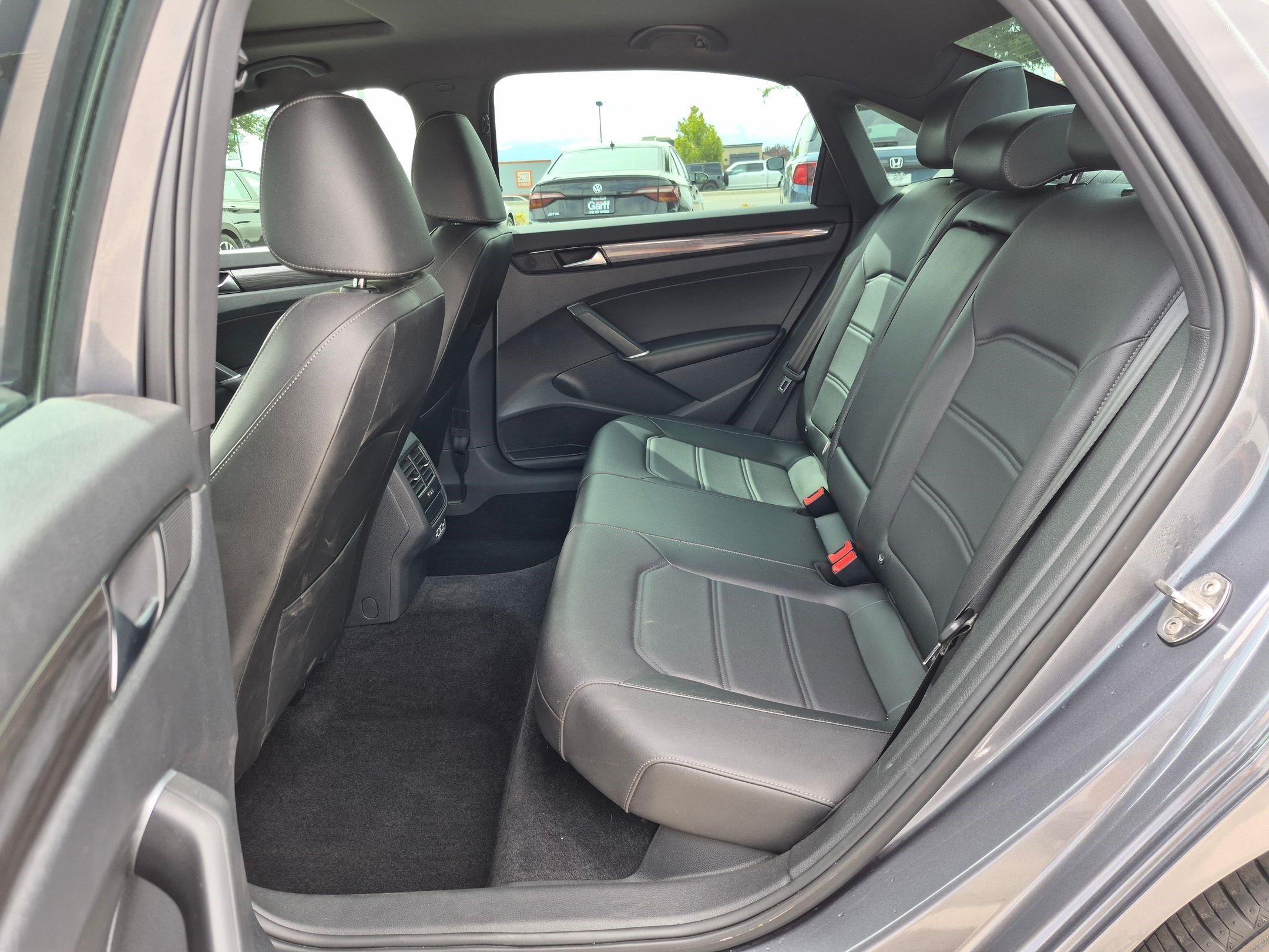 Used 2021 Platinum Gray Metallic Volkswagen 2.0T R-Line image 26