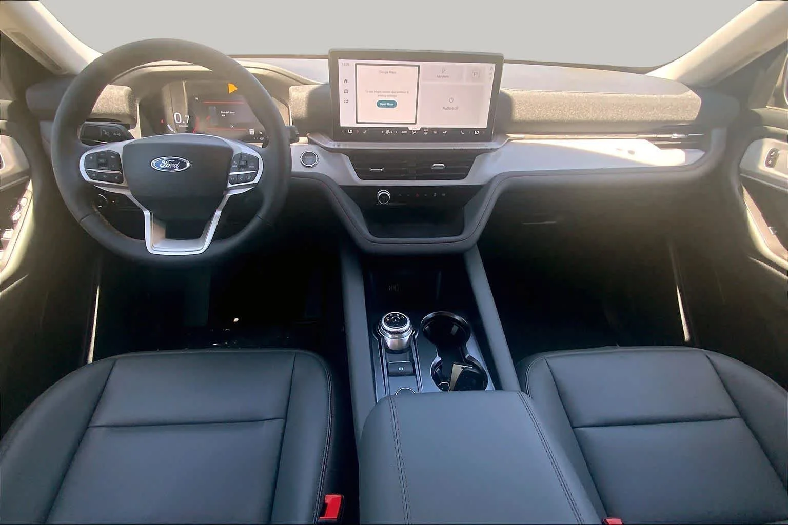 New 2026 Space White Metallic Ford Active image 7