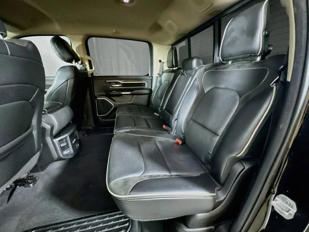 Used 2019 Black Ram Laramie image 28