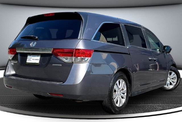 Used 2016 Gray Honda SE image 5
