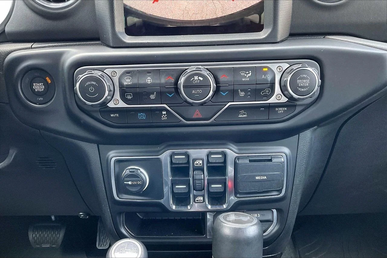 Certified Used 2023 Silver Jeep Sahara 4xe image 19
