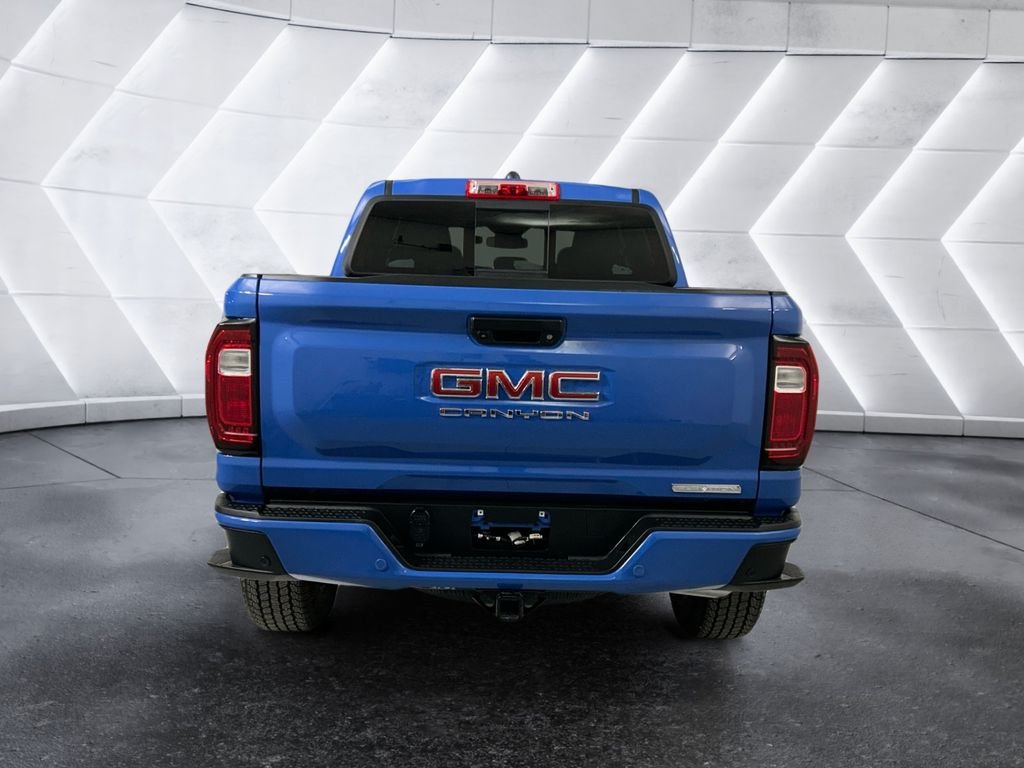 Used 2025 Blue GMC Elevation image 5