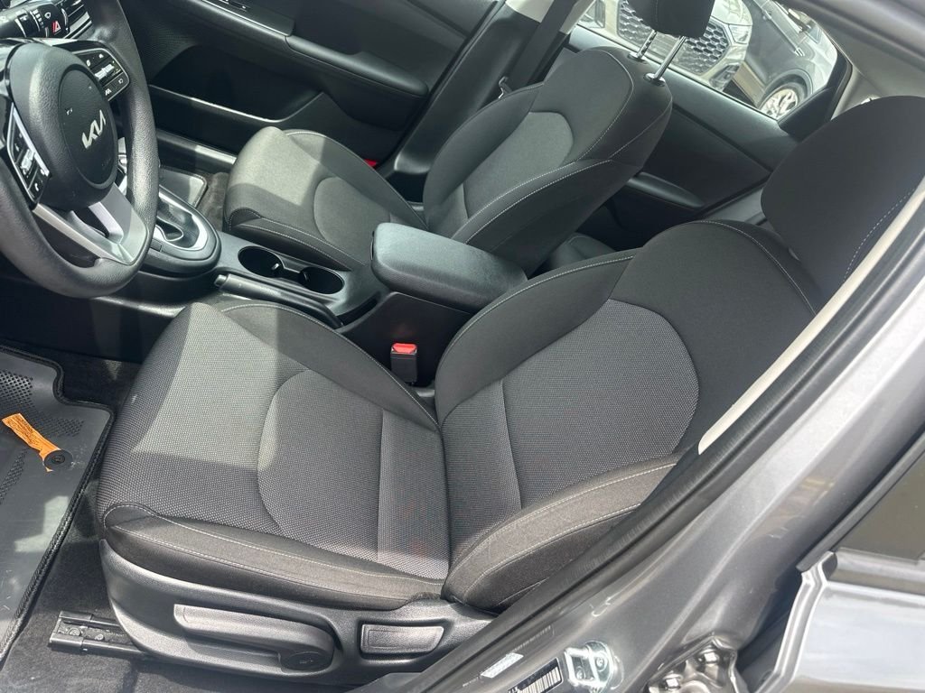 Used 2024 Gray Kia LXS image 10