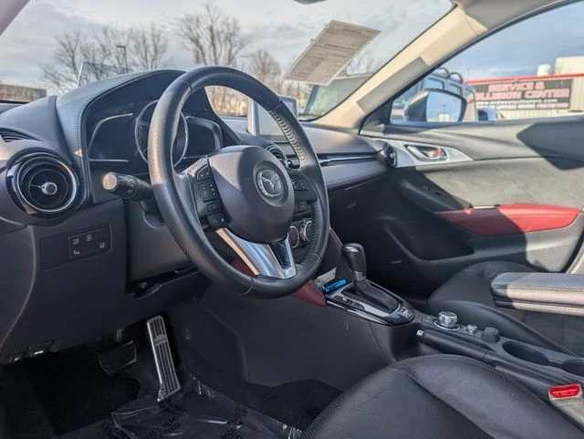Used 2016 Blue Mazda Grand Touring image 8