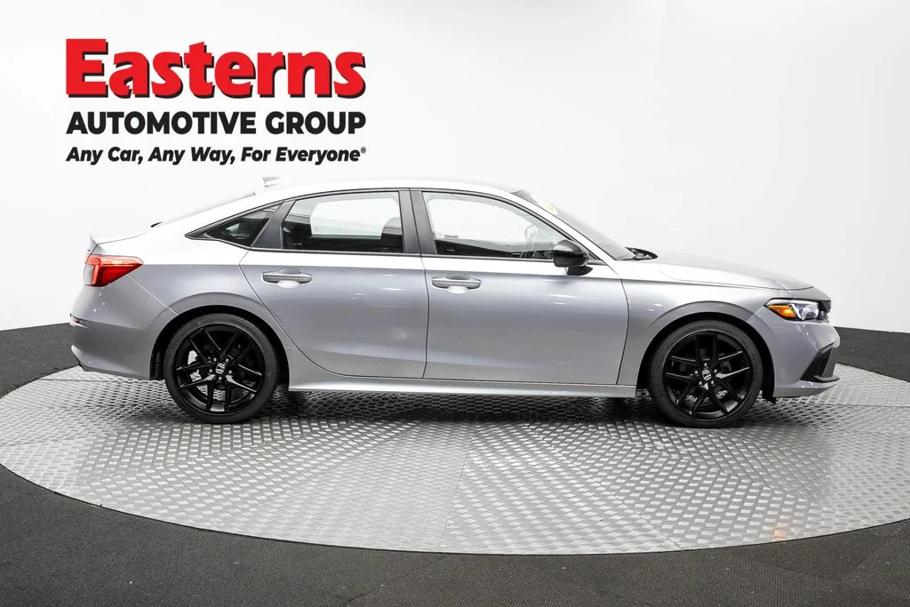 Used 2022 Silver Honda Sport image 4