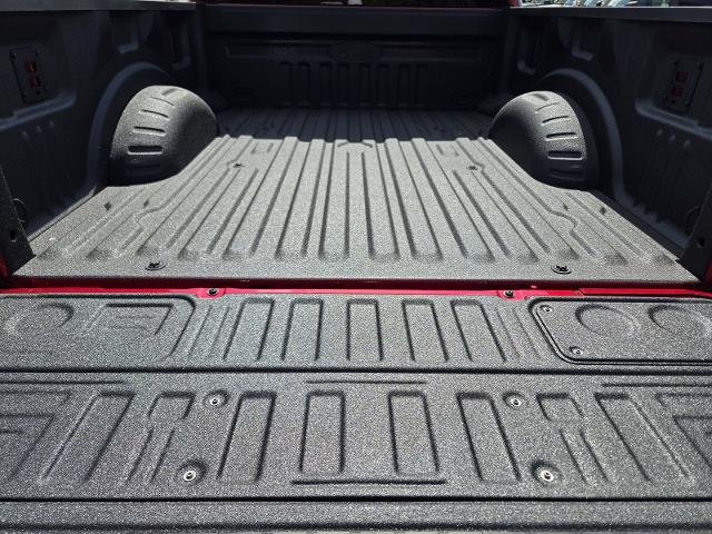 New 2026 Ruby Red Metallic Tinted Clearcoat Ford F-250® XLT image 40