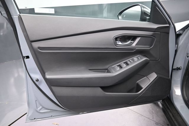 Certified Used 2026 Urban Gray Pearl Honda SE image 50