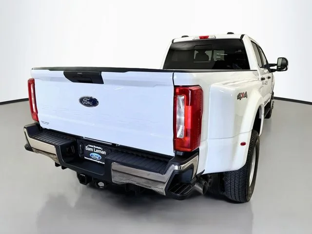 New 2026 Oxford White Ford F-350® XL image 7
