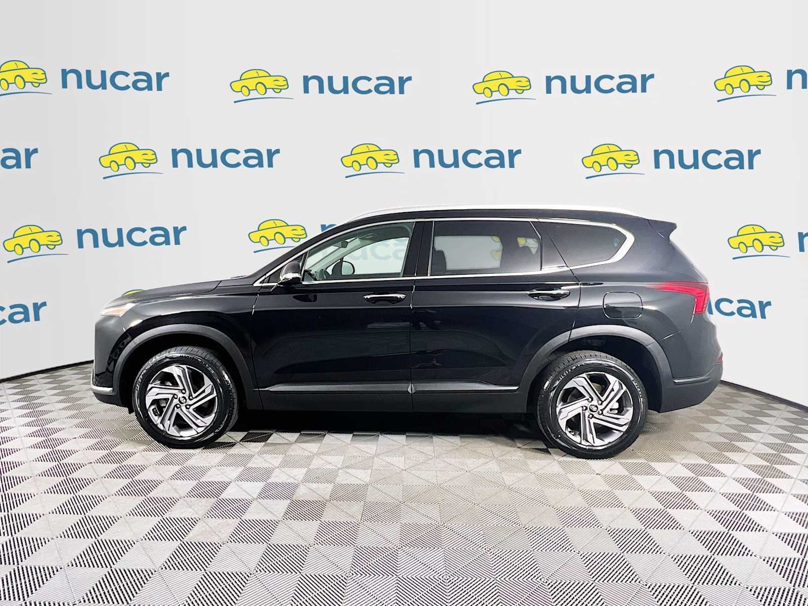 Used 2023 Twilight Black Hyundai SEL image 4
