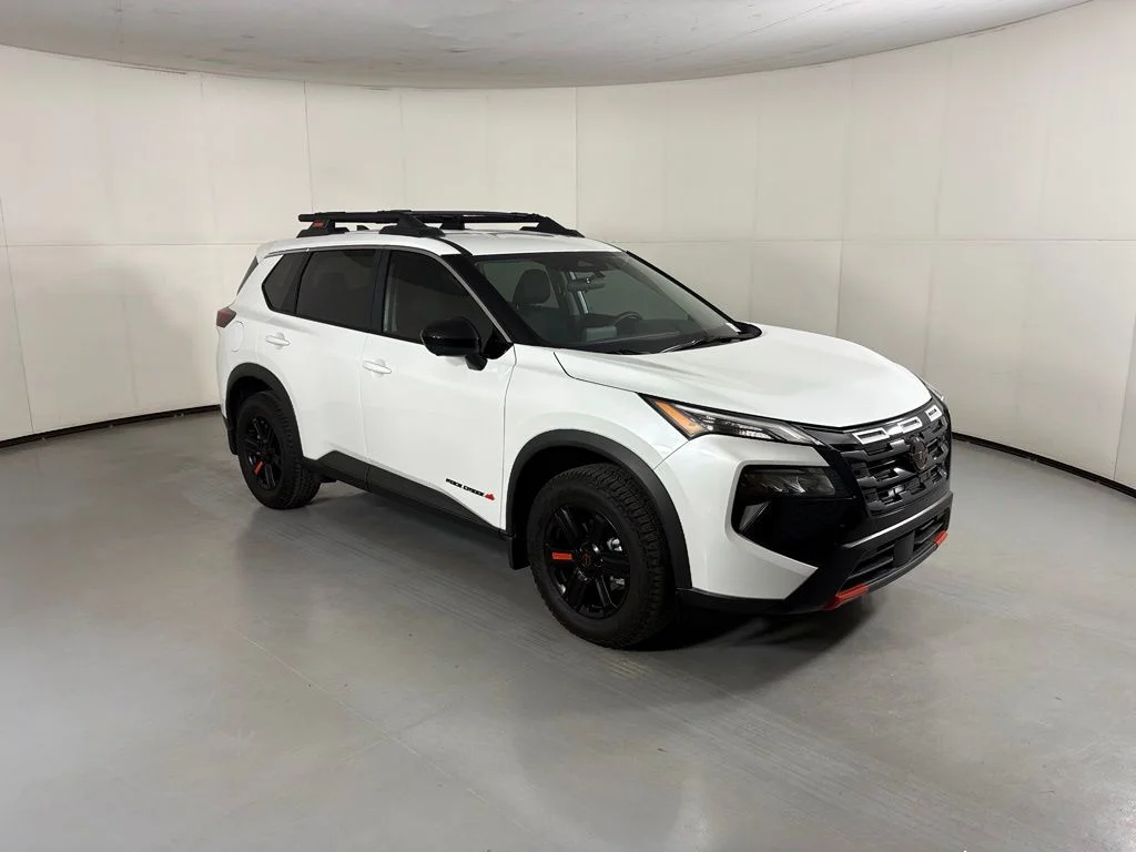 New 2026 Everest White Pearl TriCoat Nissan Rock Creek® image 2