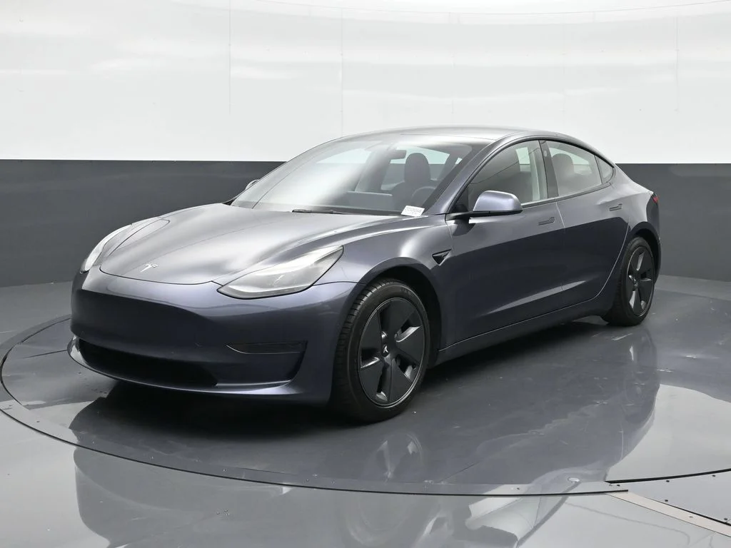 Used 2021 Gray Tesla Standard Range Plus image 1