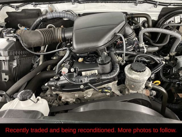 Used 2023 White Toyota SR5 image 27