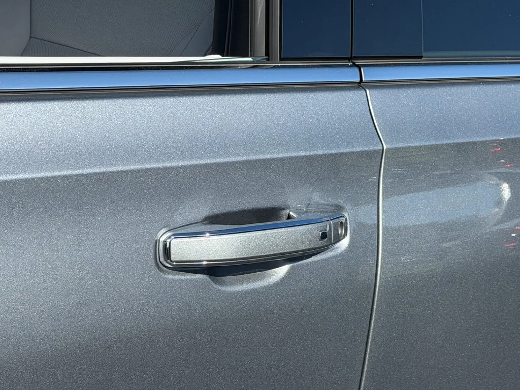 2025 Chevrolet Tahoe Premier - Photo 26