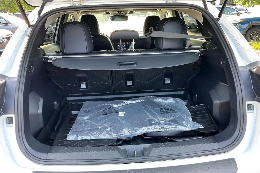 Used 2024 White Subaru Limited image 29