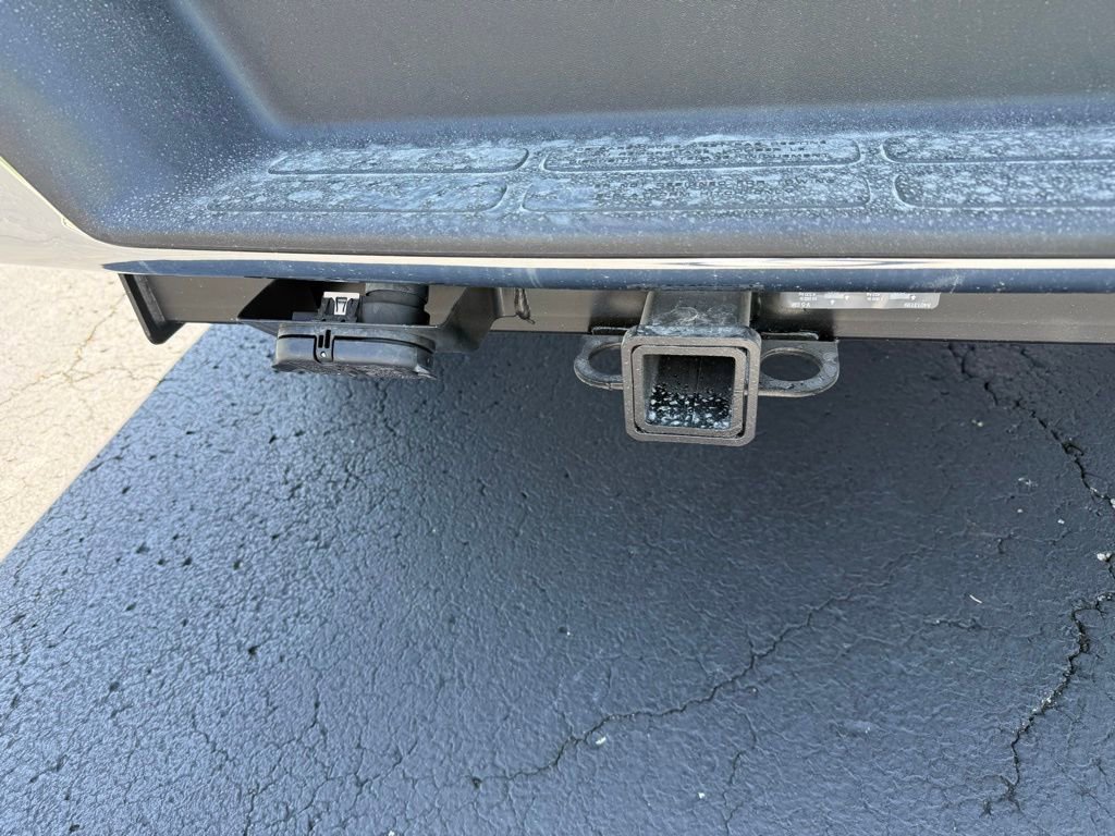 2026 Chevrolet Express Cargo Work Van - Photo 7