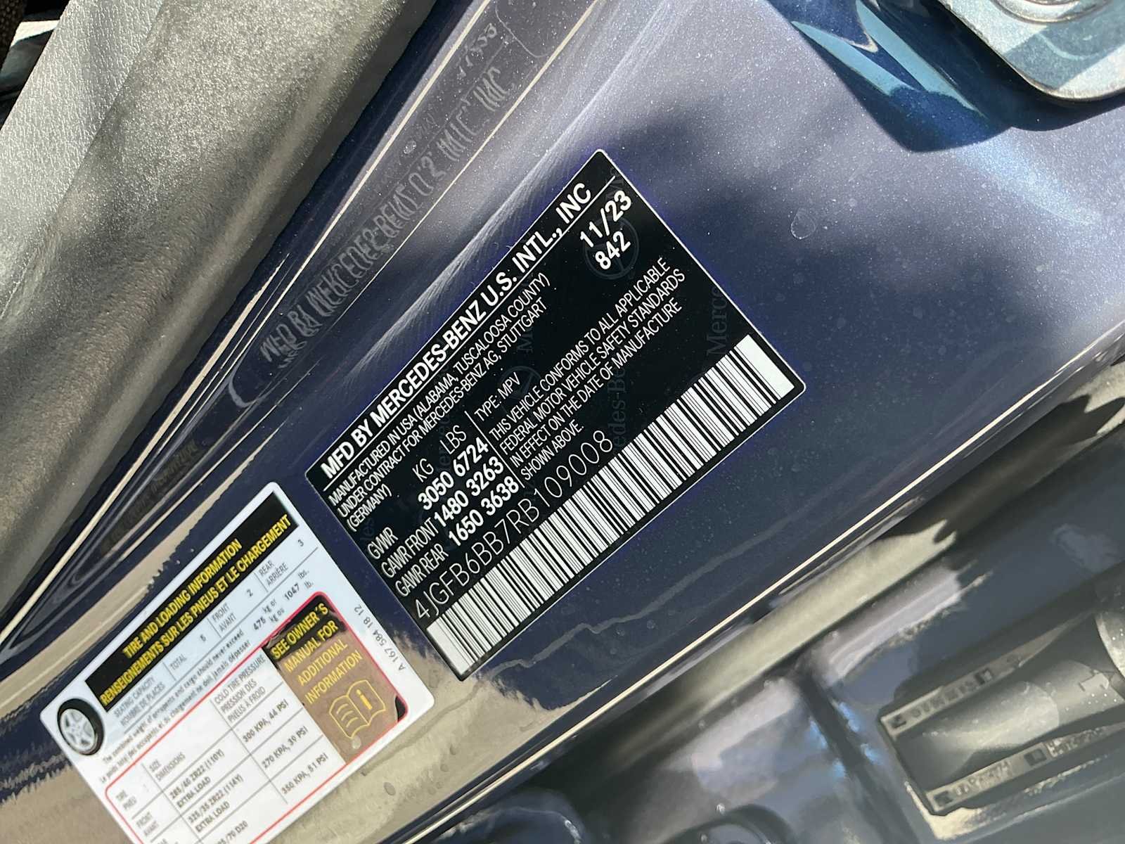 Certified Used 2024 Twilight Blue Metallic Mercedes-Benz AMG® GLE 53 image 29