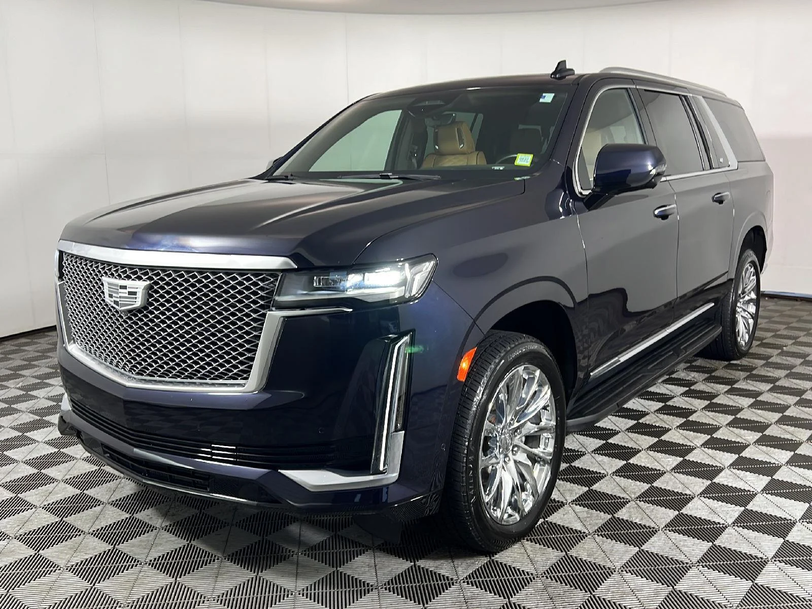 Used 2022 Dark Moon Blue Metallic Cadillac Premium Luxury image 25