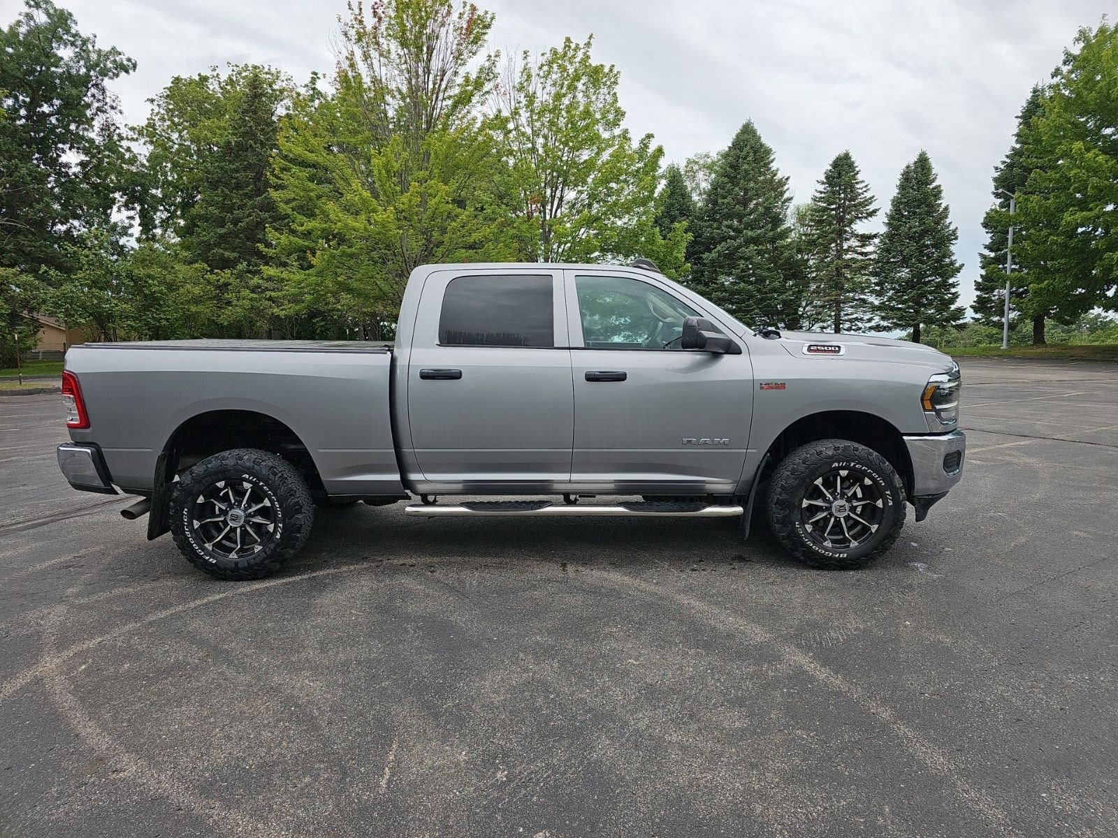 Used 2019 Billet Silver Metallic Clearcoat Ram Tradesman image 6