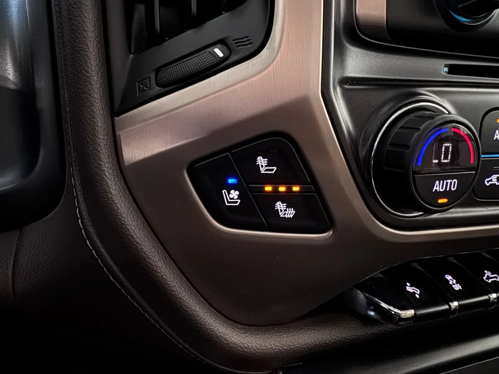 Used 2018 MINERAL METALLIC GMC Denali image 23