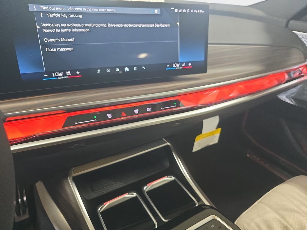 New 2026 Black Sapphire Metallic BMW 760i xDrive image 12