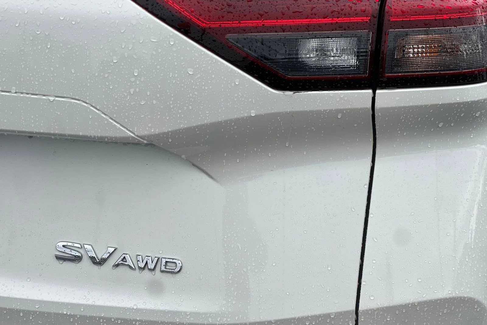 Used 2023 White Nissan SV image 24