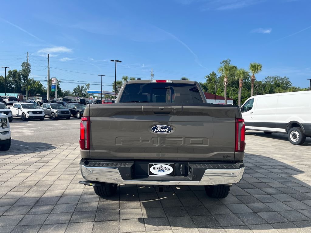 Used 2026 Gray Ford Lariat image 5