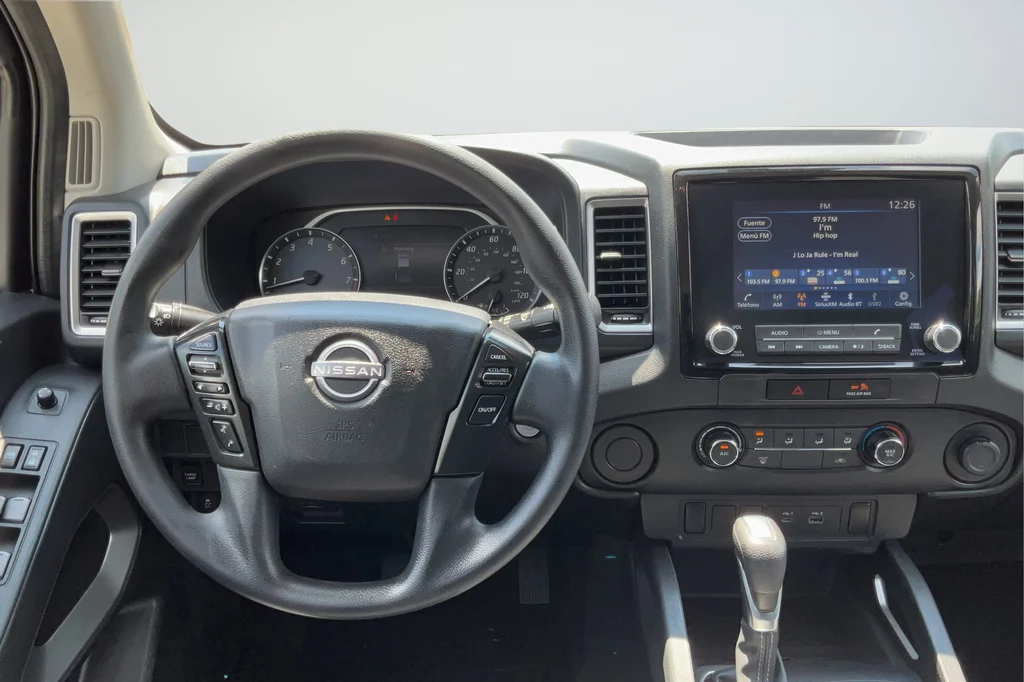 2022 Nissan Frontier SV - Photo 13