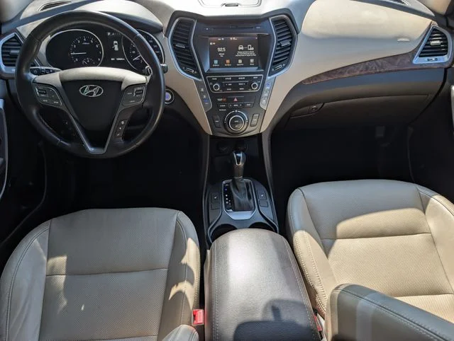 Used 2017 Espresso Hyundai SE image 11
