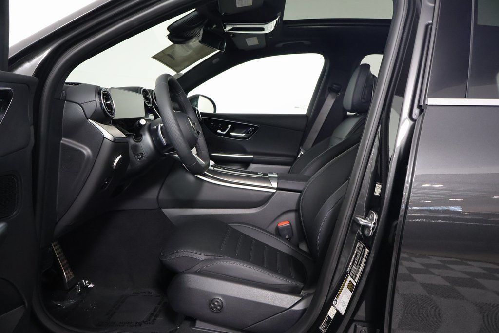 New 2026 Graphite Grey Metallic Mercedes-Benz GLC 300 image 15