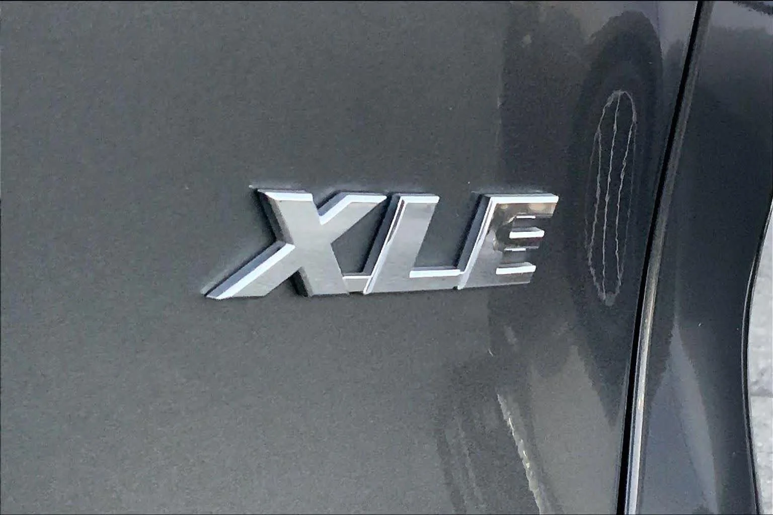 Used 2021 Magnetic Gray Metallic Toyota XLE image 9