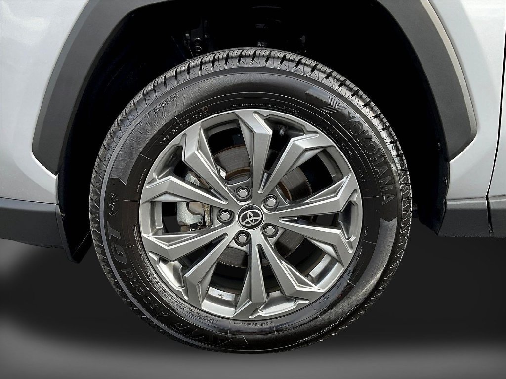 Used 2022 Silver Toyota Limited image 41