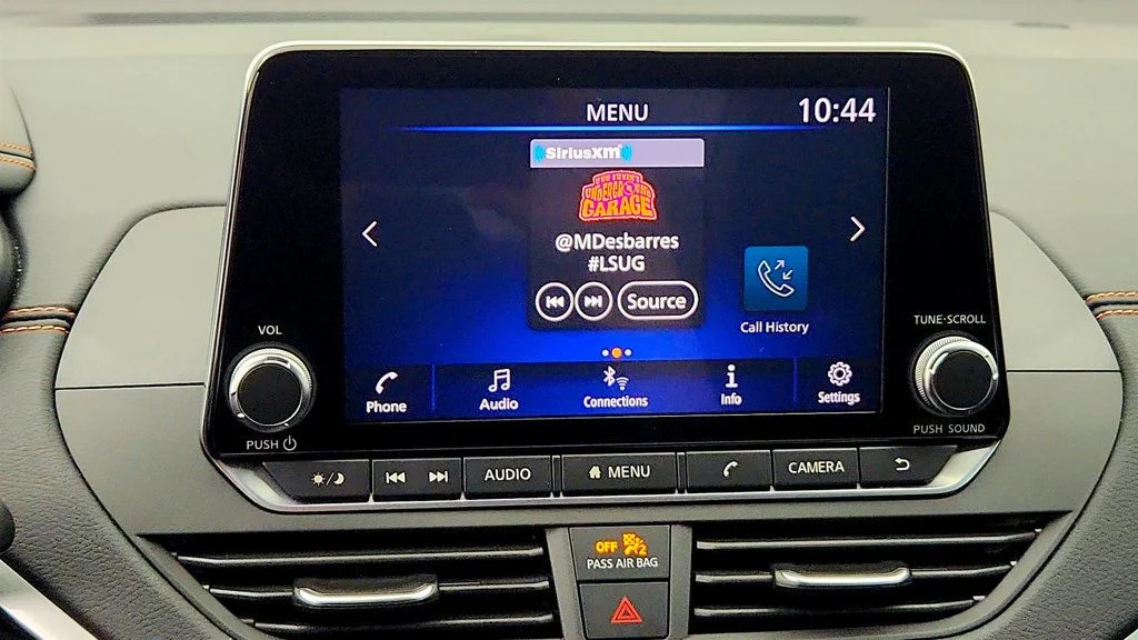 Used 2020 Deep Blue Pearl Nissan 2.5 SR Sedan image 17