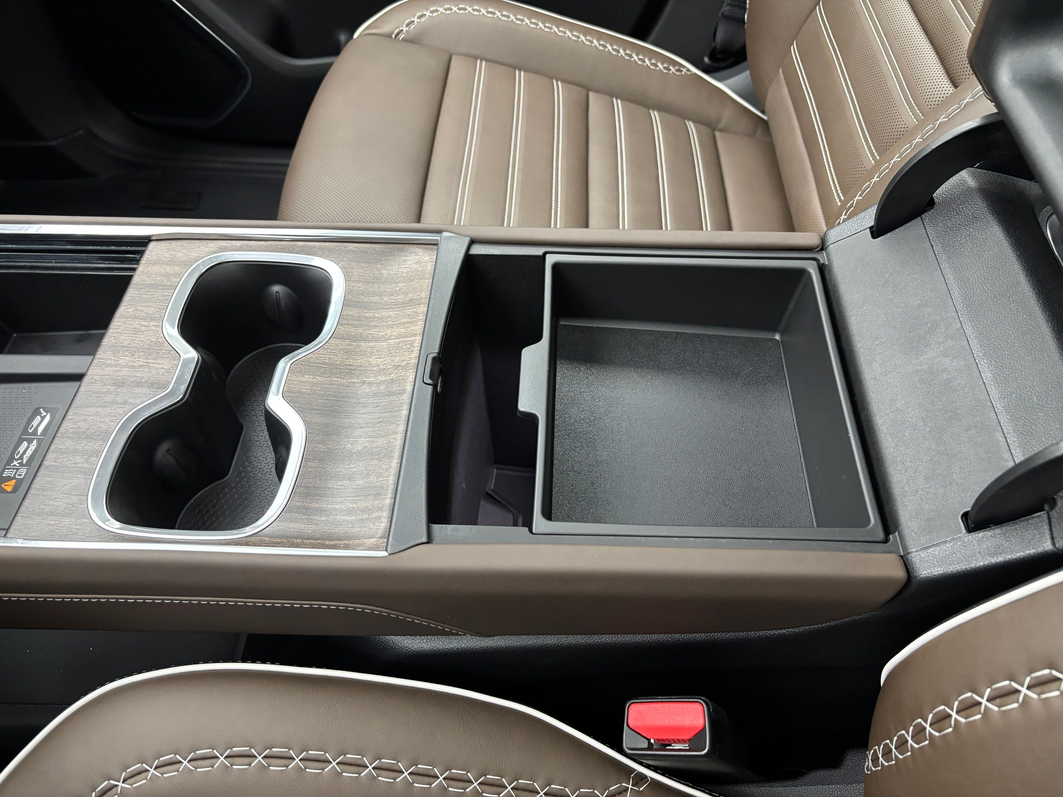 New 2026 Ebony Twilight Metallic GMC Denali Ultimate image 39