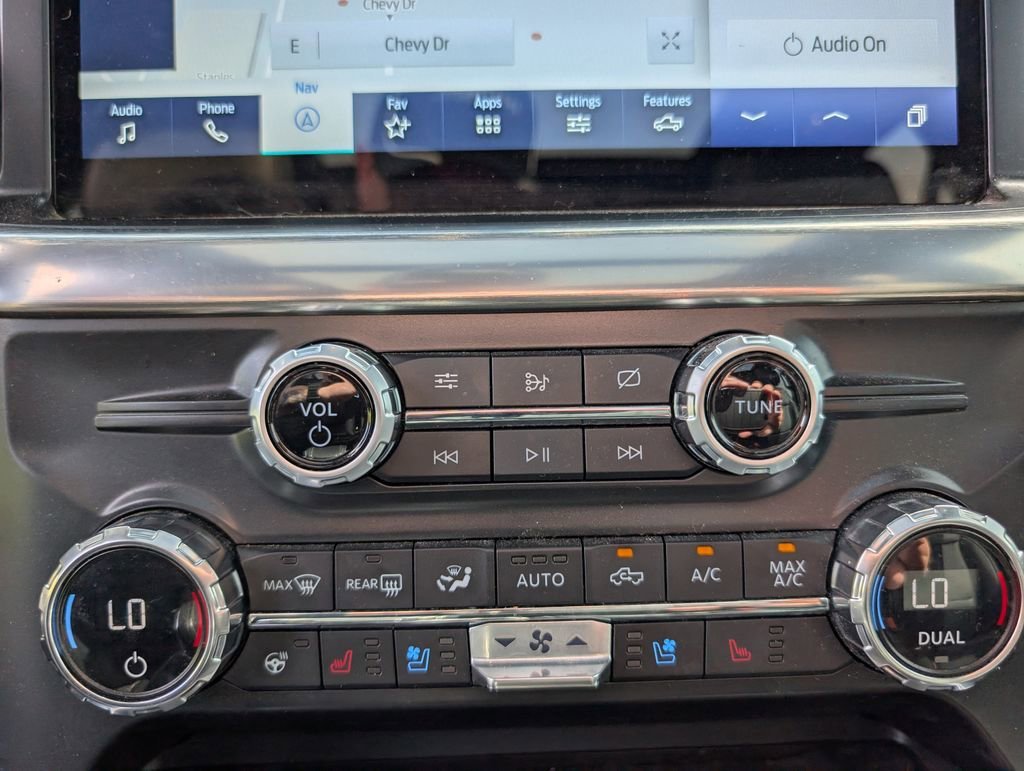 Used 2021 Wh Ford XL image 19
