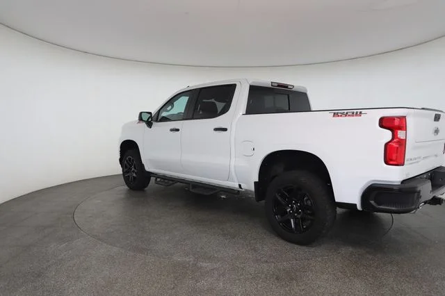 Used 2021 White Chevrolet LT Trail Boss image 15