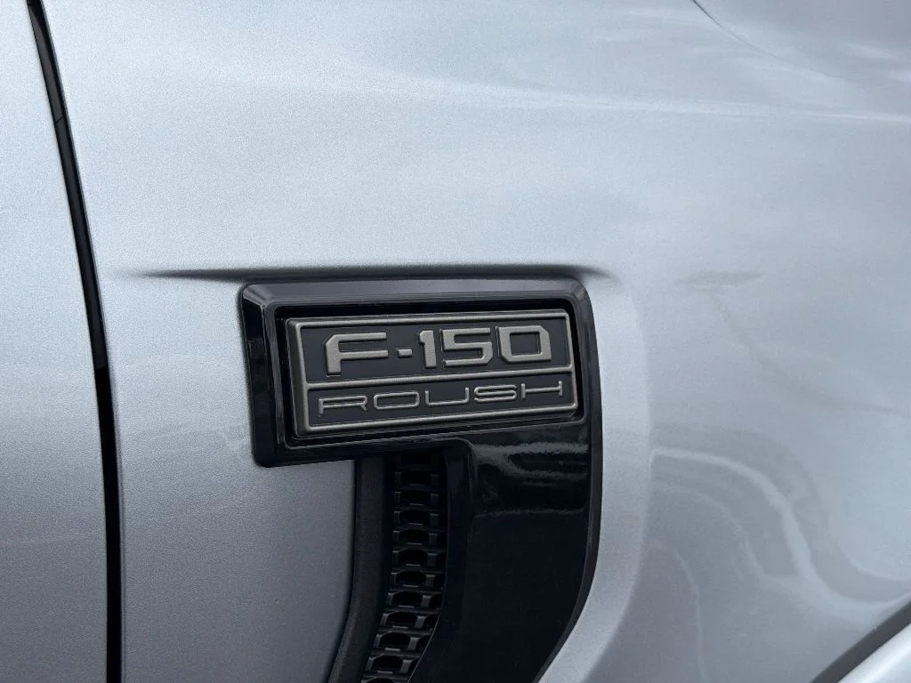 2025 Ford F-150 XLT - Photo 9