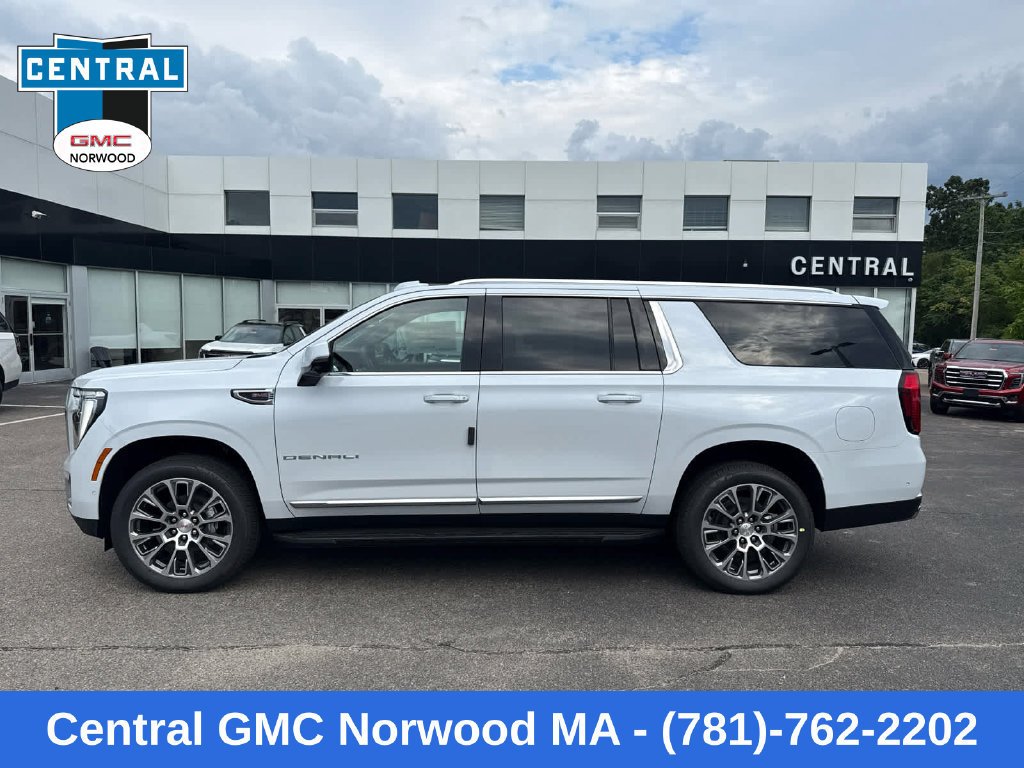 2026 GMC Yukon XL Denali - Photo 2