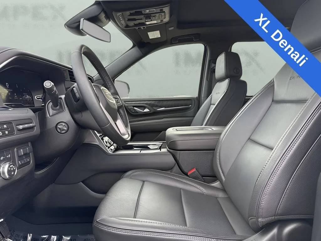 Used 2024 Onyx Black GMC Denali image 10