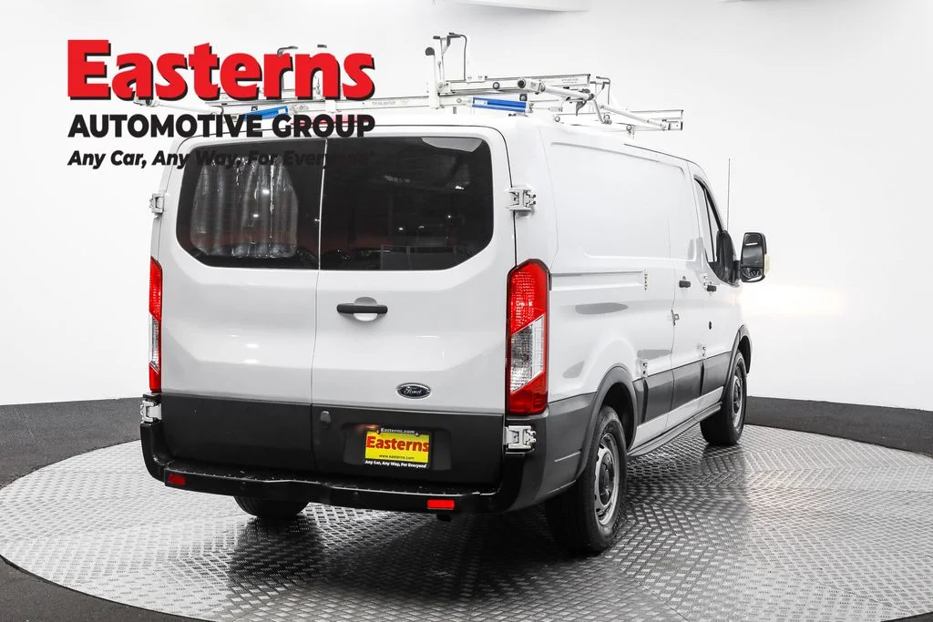 Used 2015 White Ford Base image 4