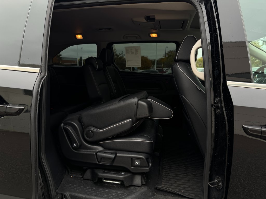 2025 Honda Odyssey Elite - Photo 26