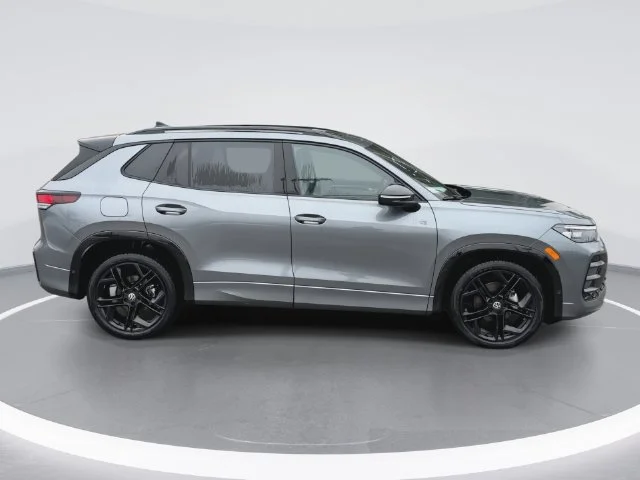 2026 Volkswagen Tiguan SE R-LINE BLACK - Photo 8