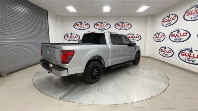 New 2026 Iconic Silver Metallic Ford XLT image 12