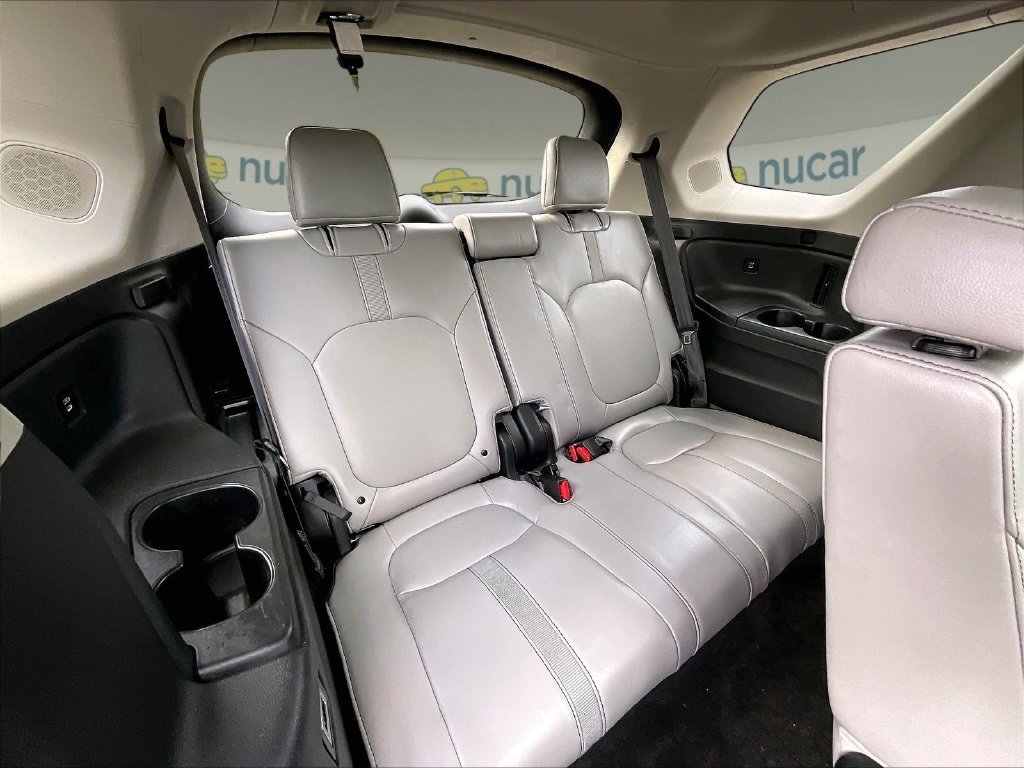 Used 2024 Silver Honda Touring image 17