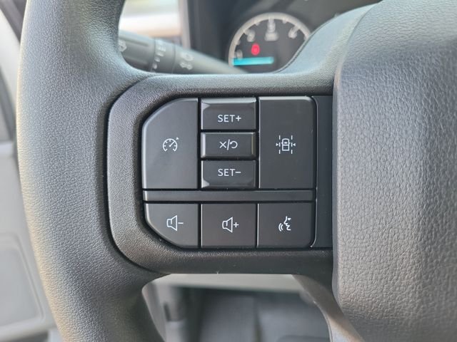 New 2026 Oxford White Ford F-550® XL image 5