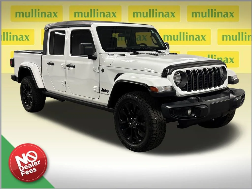 2025 Jeep Gladiator Nighthawk Auto's photo