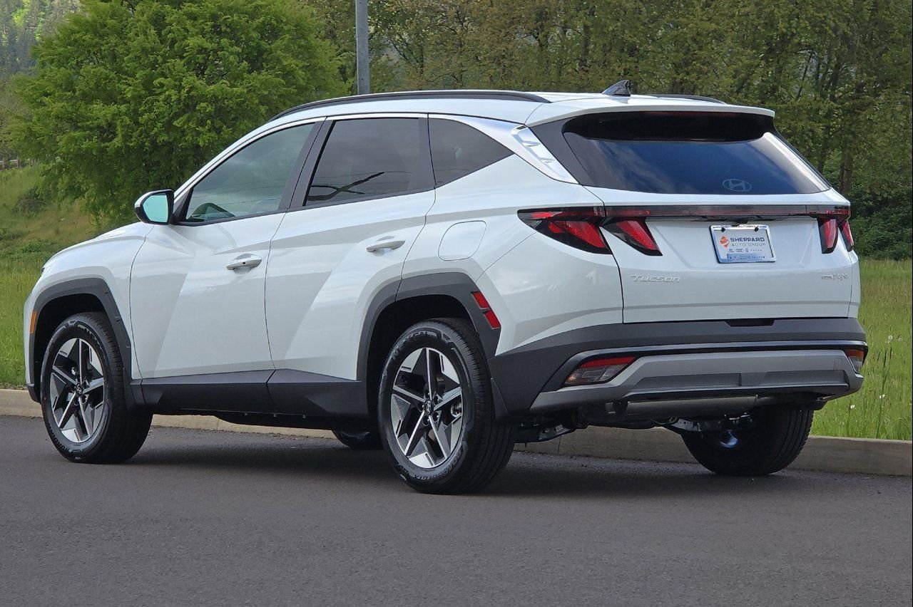 New 2026 White Hyundai SEL image 5