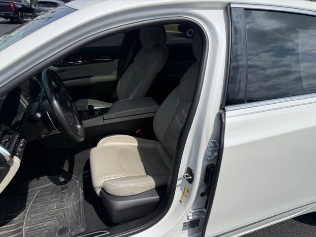 Used 2016 White Cadillac 3.0L Twin Turbo Premium Luxury image 8
